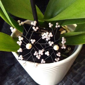 Vintage 80s delicate spray of 'pearls' statement earrings NWT